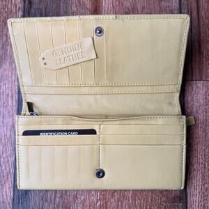 Genuine Leather Continental Wallet Pale Yellow Braided Detail Bifold Lined NWOT